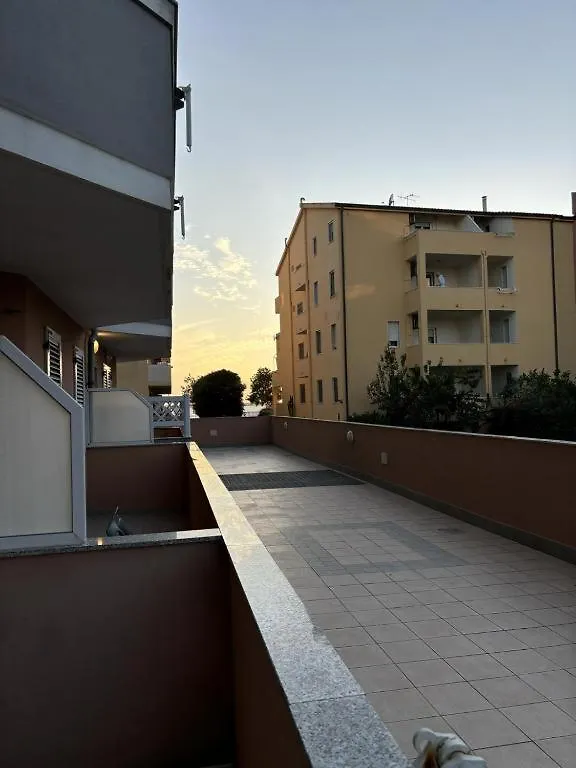 Via Castelsardo 41 Guest House Alghero Apartamento