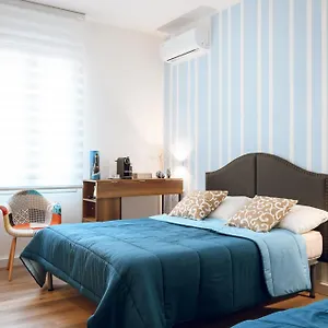  Bed and breakfast Deluxe Front Sea, Domus Lumeras